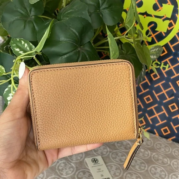 New, Britten bi fold tory burch wallet - Picture 4 of 13